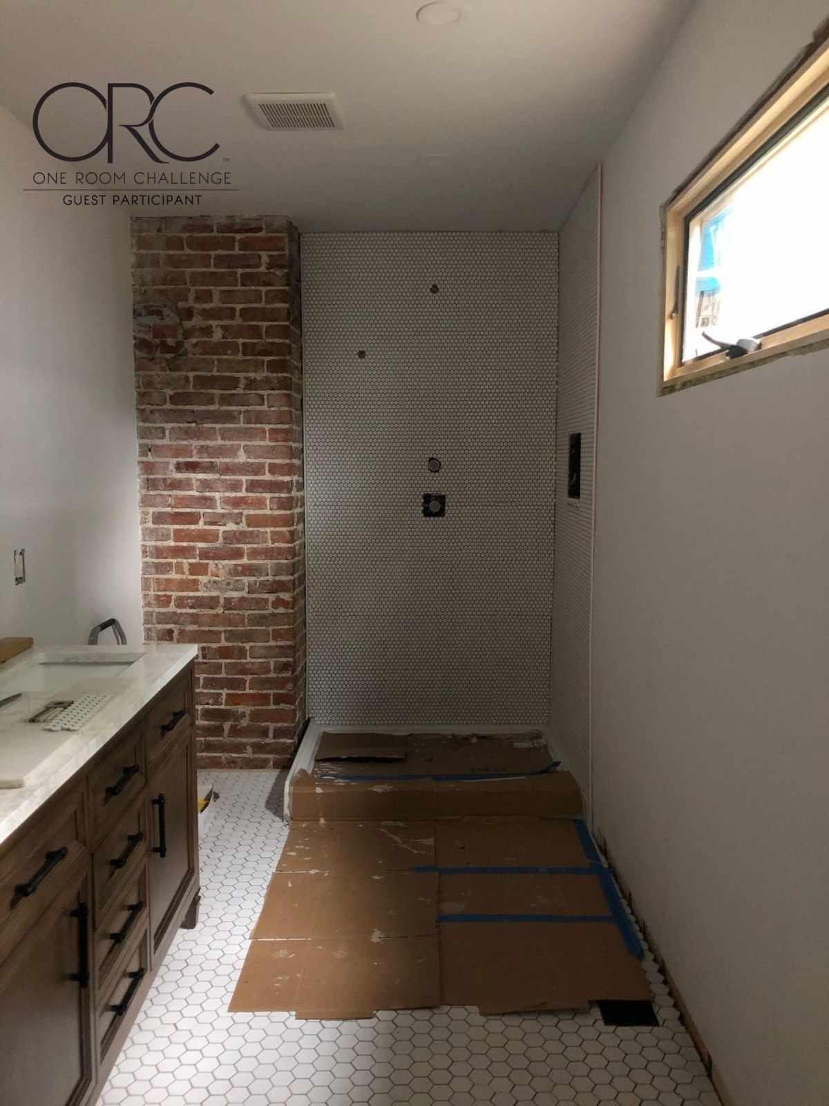 One Room Challenge Week 2: Tile is done (well,&nbsp;almost)